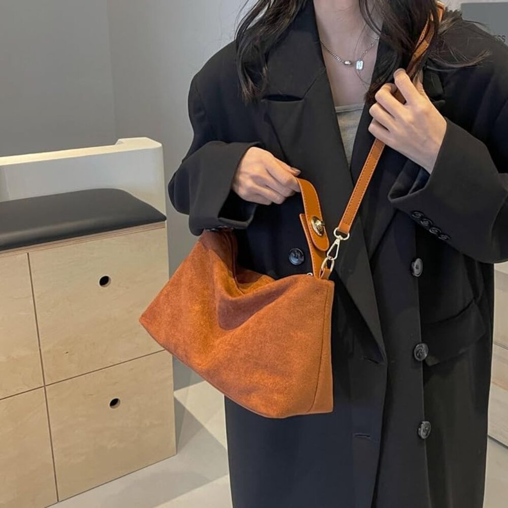 Elegant Tan Hobo Bag - Picture 3 of 7
